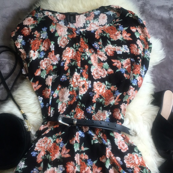 FINAL PRICE F21 floral romper - Picture 2 of 7